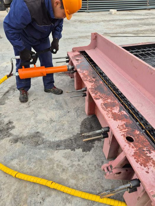 Плиты аэродромные ПАГ и дорожные ПДН