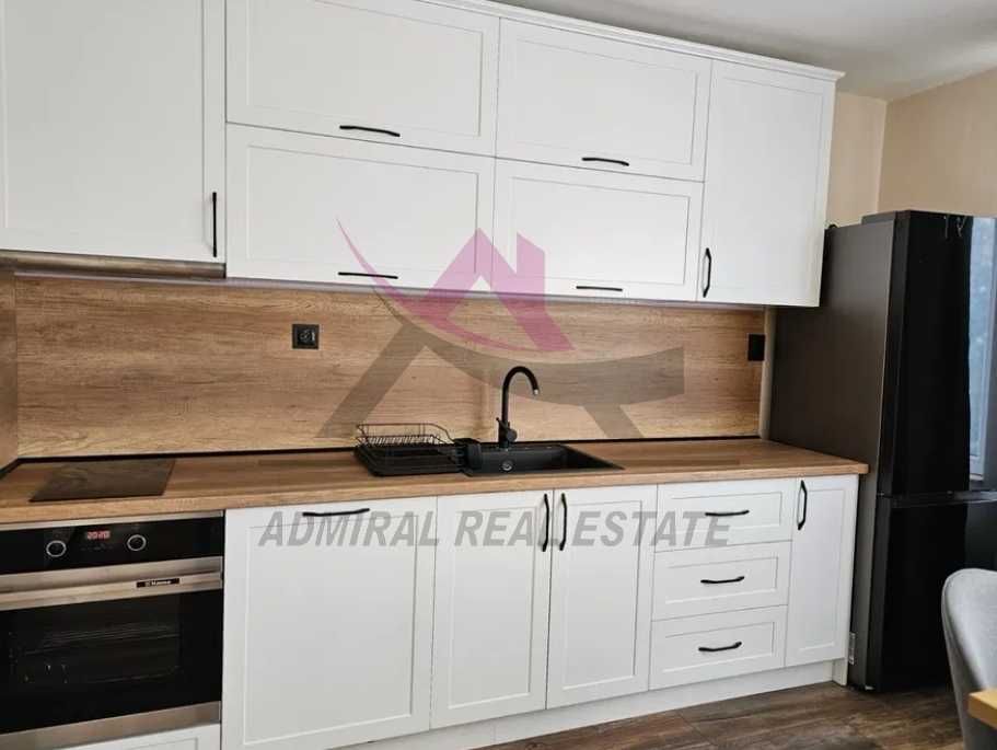 Продава се Тристаен апартамент в Варна, Бриз - 119 кв.м за 2353 €/кв.м - Снимка #2