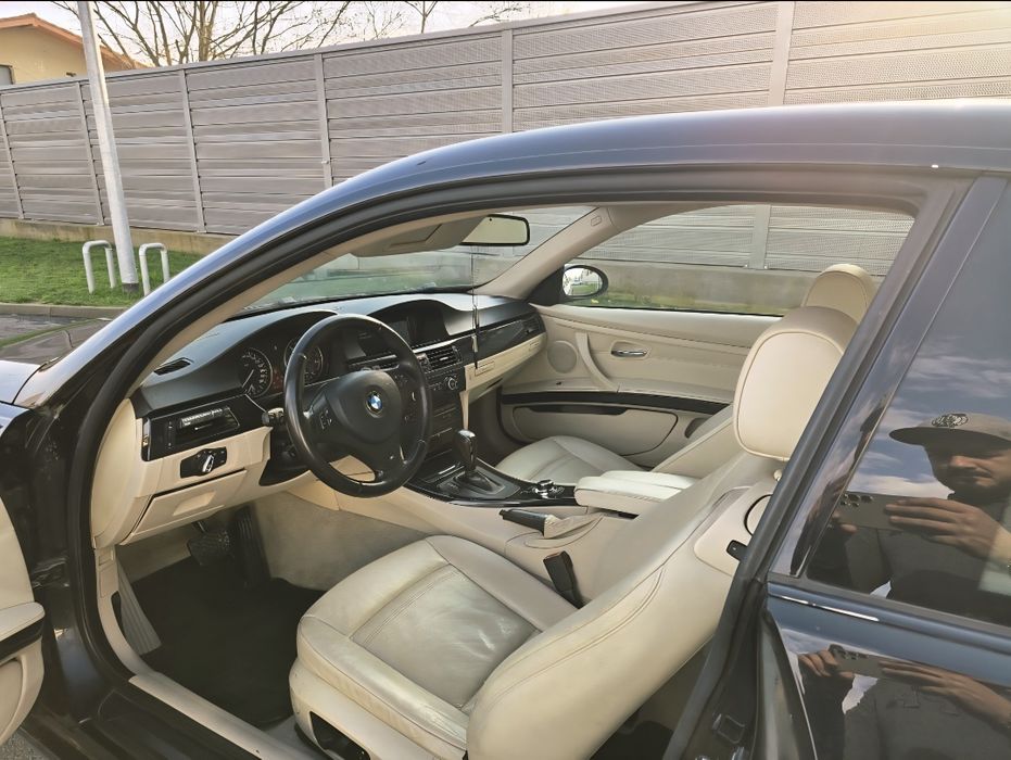 BMW Seria 3 2010 — imagine 4