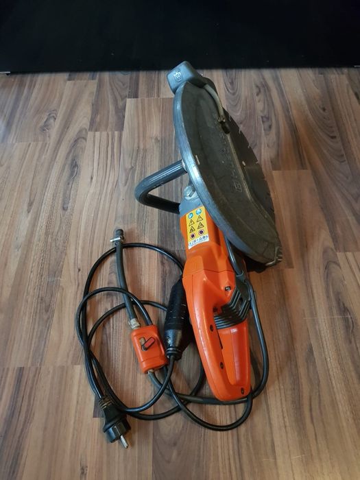 Husqvarna K 4000,mașină de tăiat beton,debitat.