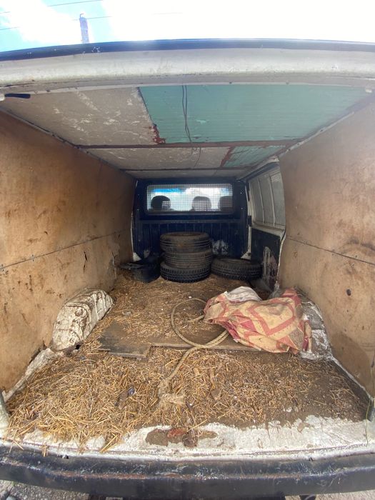 Ford Transit 2.5 чист дизел