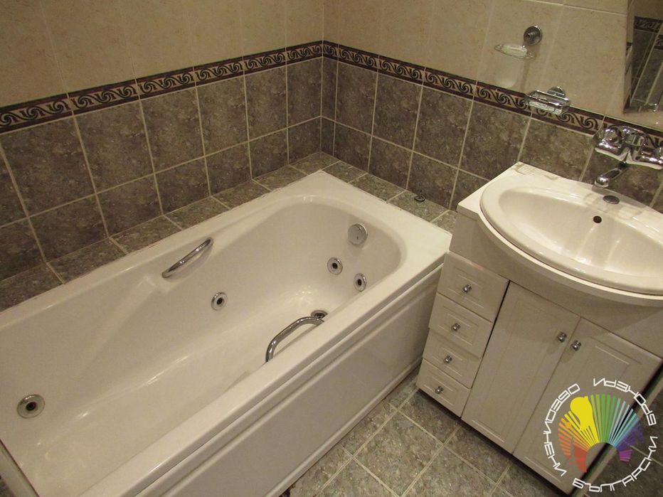 Дава се под наем Тристаен апартамент в Бургас, Възраждане - 110 кв.м за 382.5 € - Снимка #13