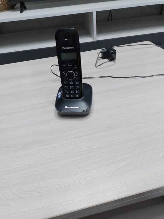 Продаю телефон Panasonik