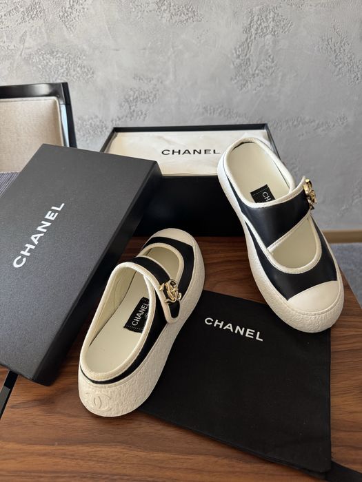 Chanel sneakers летни