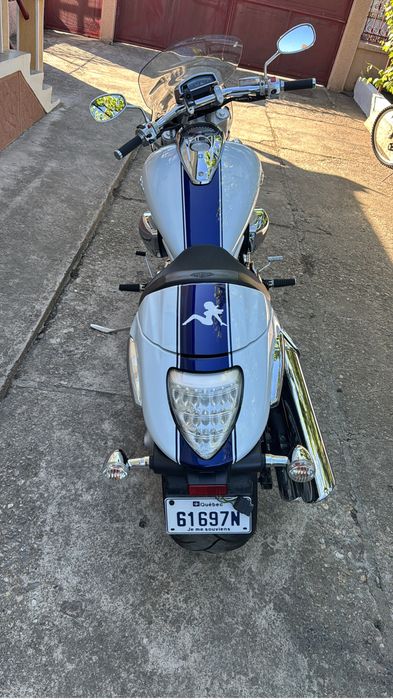 Suzuki boulevard m109r
