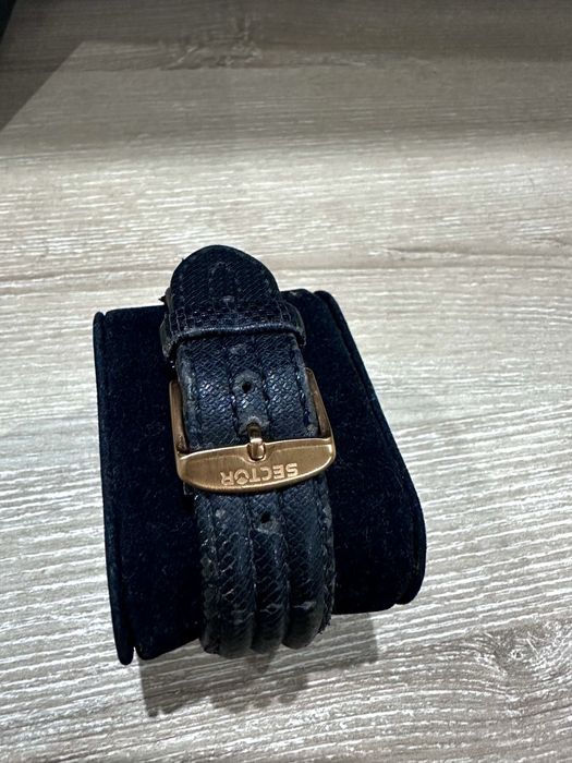 Ceas barbatesc Sector Black Eagle