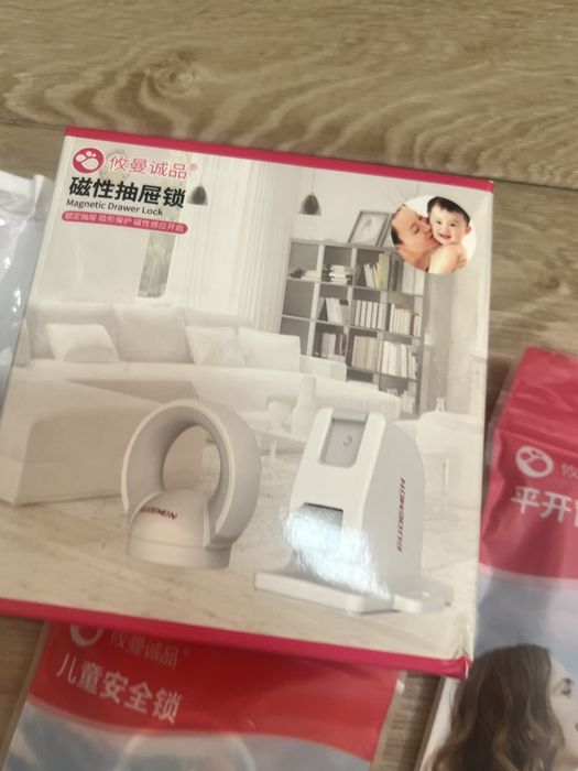 Lot produse de siguranta pentru bebe si copii, diverse protectii