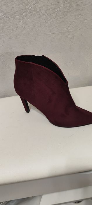 Ботильоны замшевые 39 размер