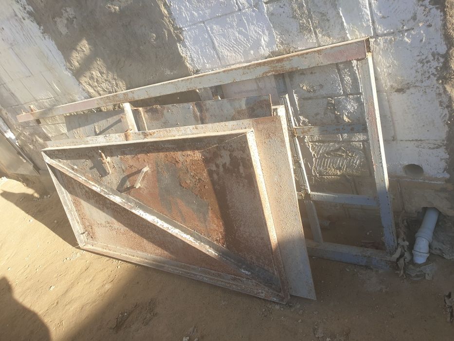 Әр түрлі темірлер бар