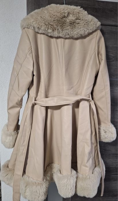 Дамско кожено палто