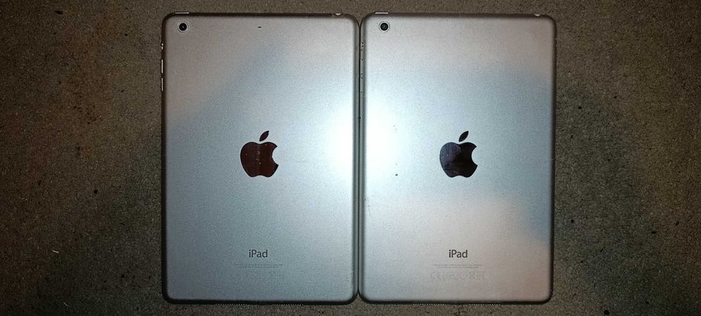 Tableta  Apple pt piese