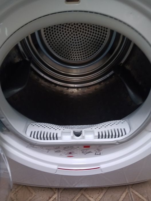 Сушилня с термопомпа АЕГ Aeg Series 9000 A+++  8кг 2 години гаранция!