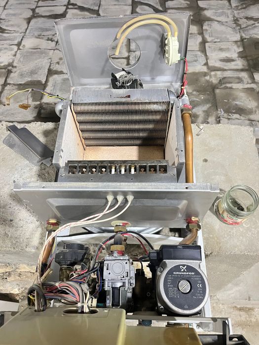 Ремонт двух контурных котлов ва сантехника электрик хизматлари