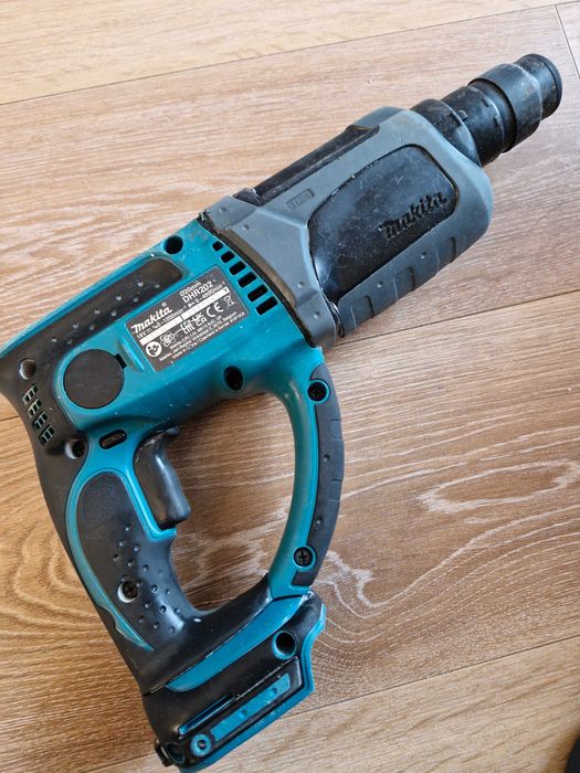 Rotopercutor Makita DHR202