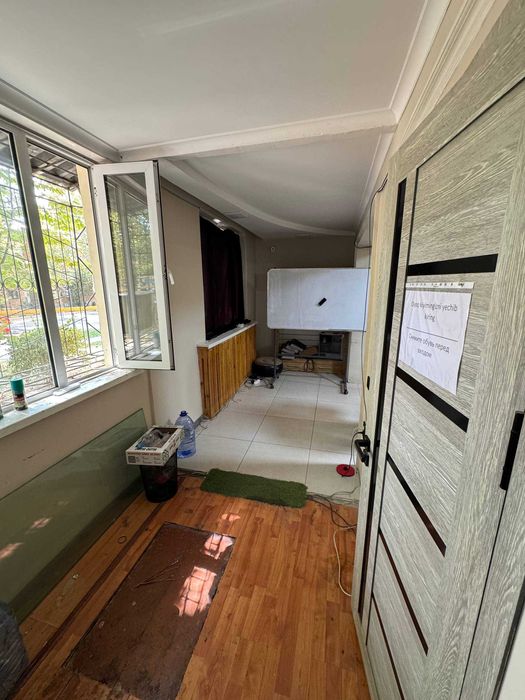 Продается нежилое помешение вдоль дороги! Ул Катартал! С готовым аренд