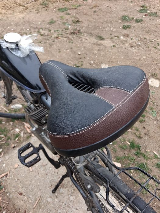 Vind bicicletă cu MOTOR.