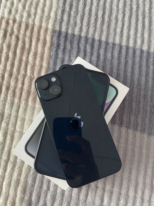 iPhone 14 128gb темный