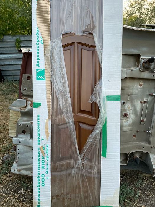 Продам новые деревянные двери