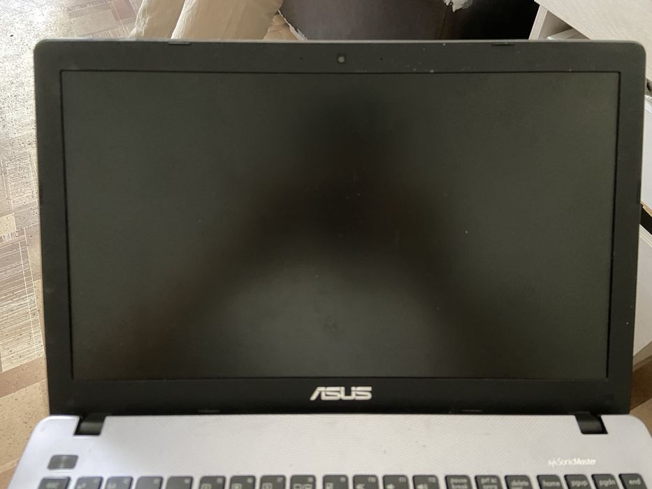 Asus x550c на запчасти