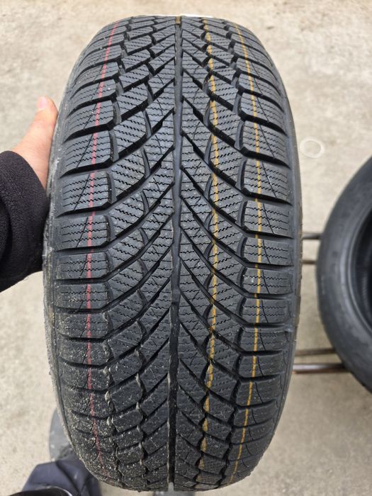 Anvelope de iarna 205/55x17 marca viking