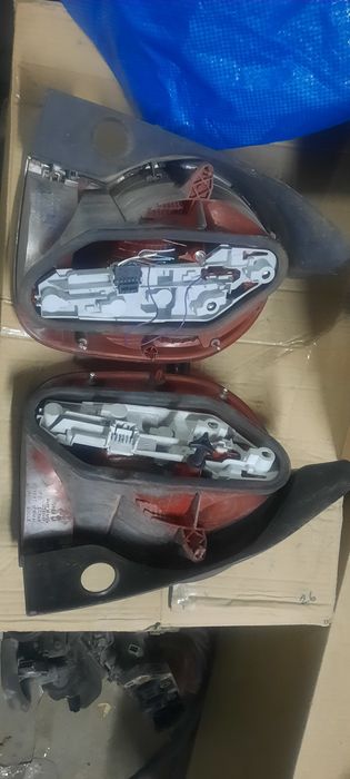 Renault Modus- оригинален стоп