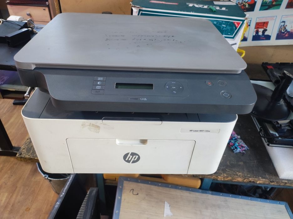 МФУ принтер  Hp mfp 135w