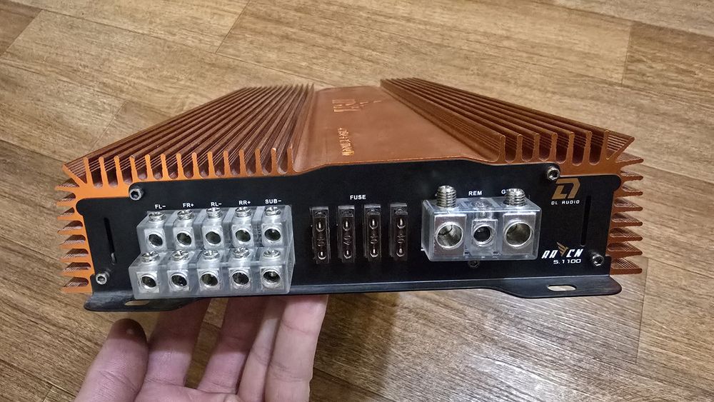 Продам усилитель DL AUDIO 5 каналов