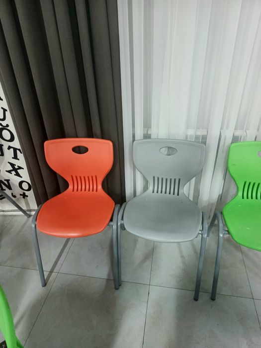 Stul, kursi sotiladi