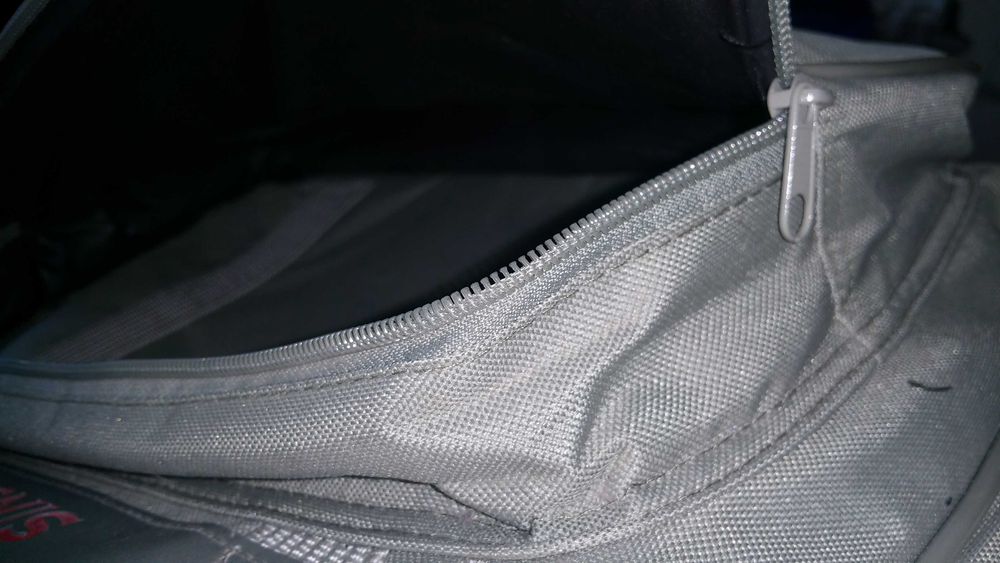 Сумка для швейной машины.