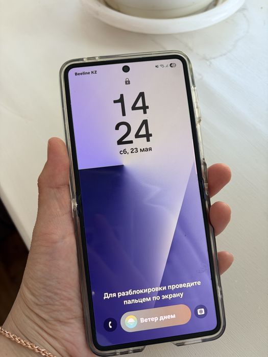 Galaxy Z Flip7.  Практически новый