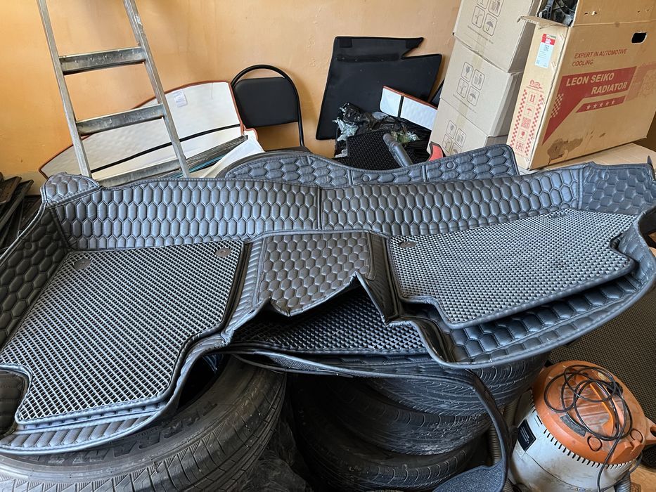 Полик Камри 55………………………..