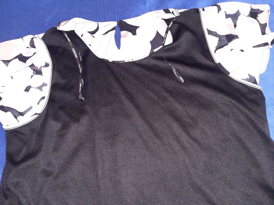 Bluza Calvin Klein, marime L