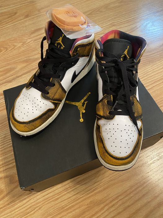 Air Jordan 1 Mid SE  39