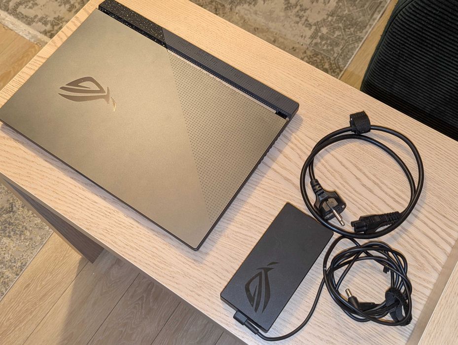 Laptop Gaming Asus ROG G513 RTX3050 16GB RAM 1TB SSD