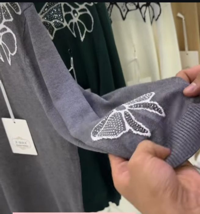 Женская кофточка