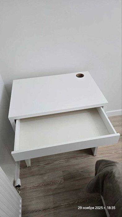 Стол компьютерный IKEA белый