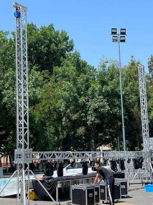 Аренда и продажа алюминиевая ферва майлес элеватор подиум сцена