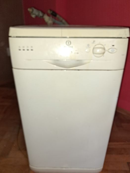 Съдомиална машина