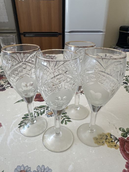 Продам посуду, все целые