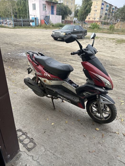Продам скутер 150 кубовый