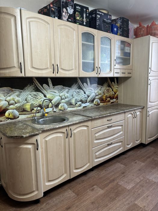 Кухонная гарнитура