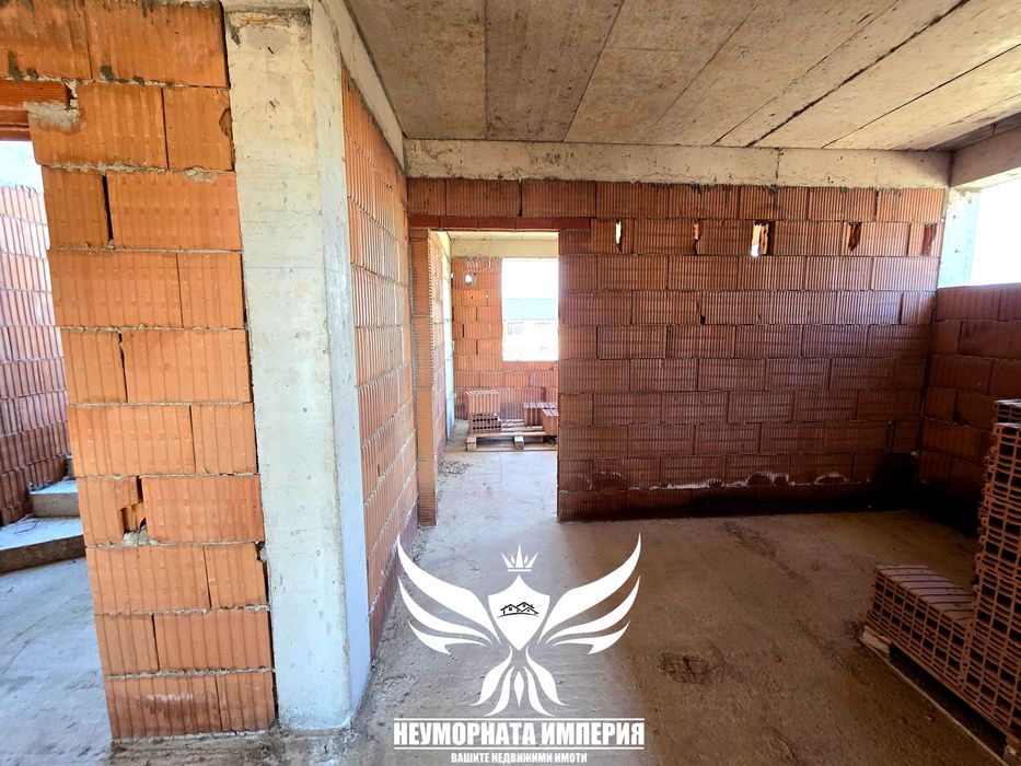 Продава се Къща в Асеновград - 391 кв.м за 550 €/кв.м - Снимка #19