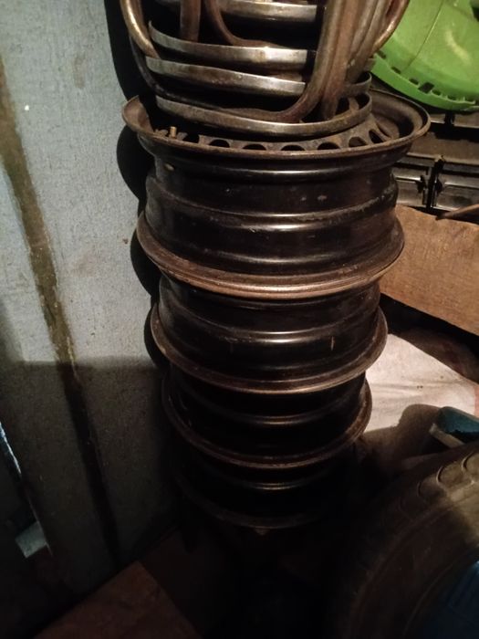 Диски на Ауди 100 с4