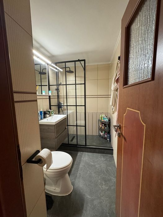 Apartament de vânzare