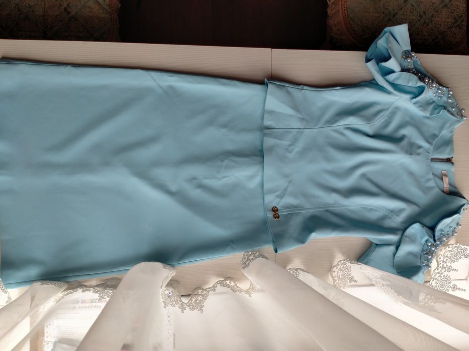 Продам красивые платья