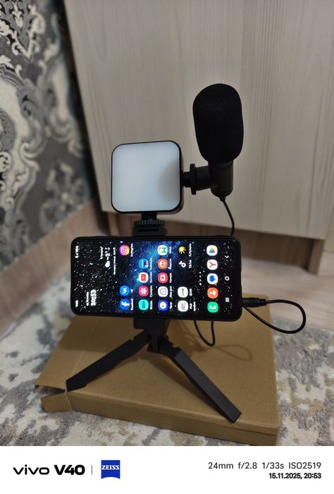 набор 5-в-1 с штативом, светодиодная лампа, микрофон и крепление