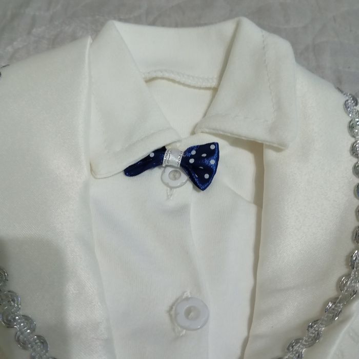 Ajoyib ko'rinishdagi kiyimchamiz