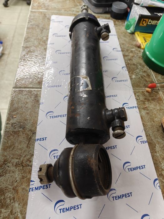Продавам щанга за хидравлика газ 66