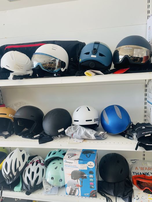 Căștii pentru schiuri si bicicleta