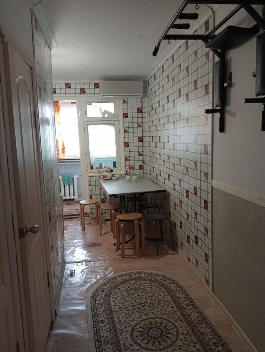 3 мкр. 3 этаж. 3 комн.